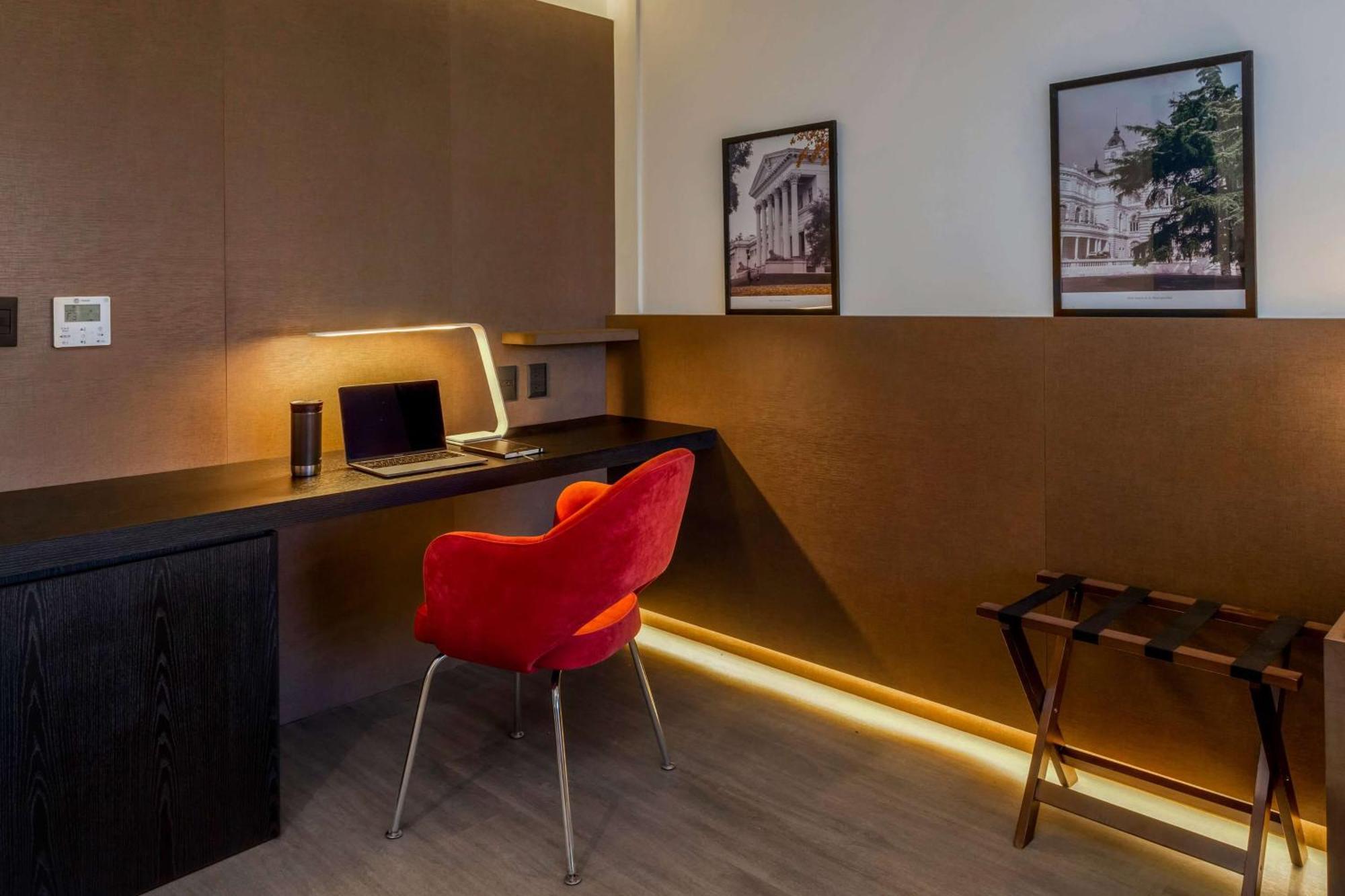Dazzler By Wyndham La Plata Hotell Exteriör bild