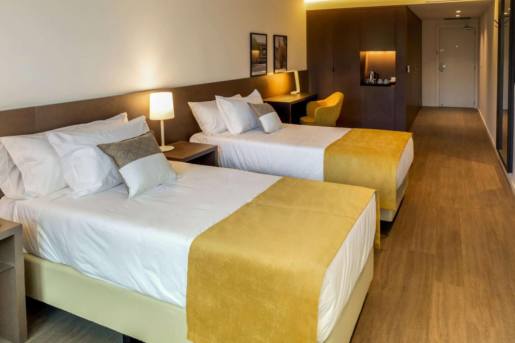Dazzler By Wyndham La Plata Hotell Exteriör bild